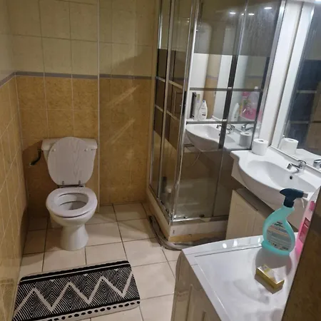 Ideal Pour Sejour Tranquille ペルピニャン